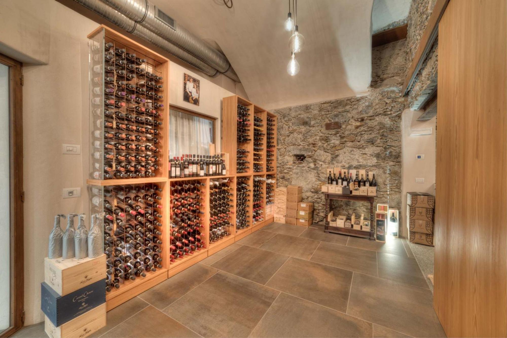 Wine Hotel San Carlo - Relais & Spa - Boutique Hotel Chiuro المظهر الخارجي الصورة
