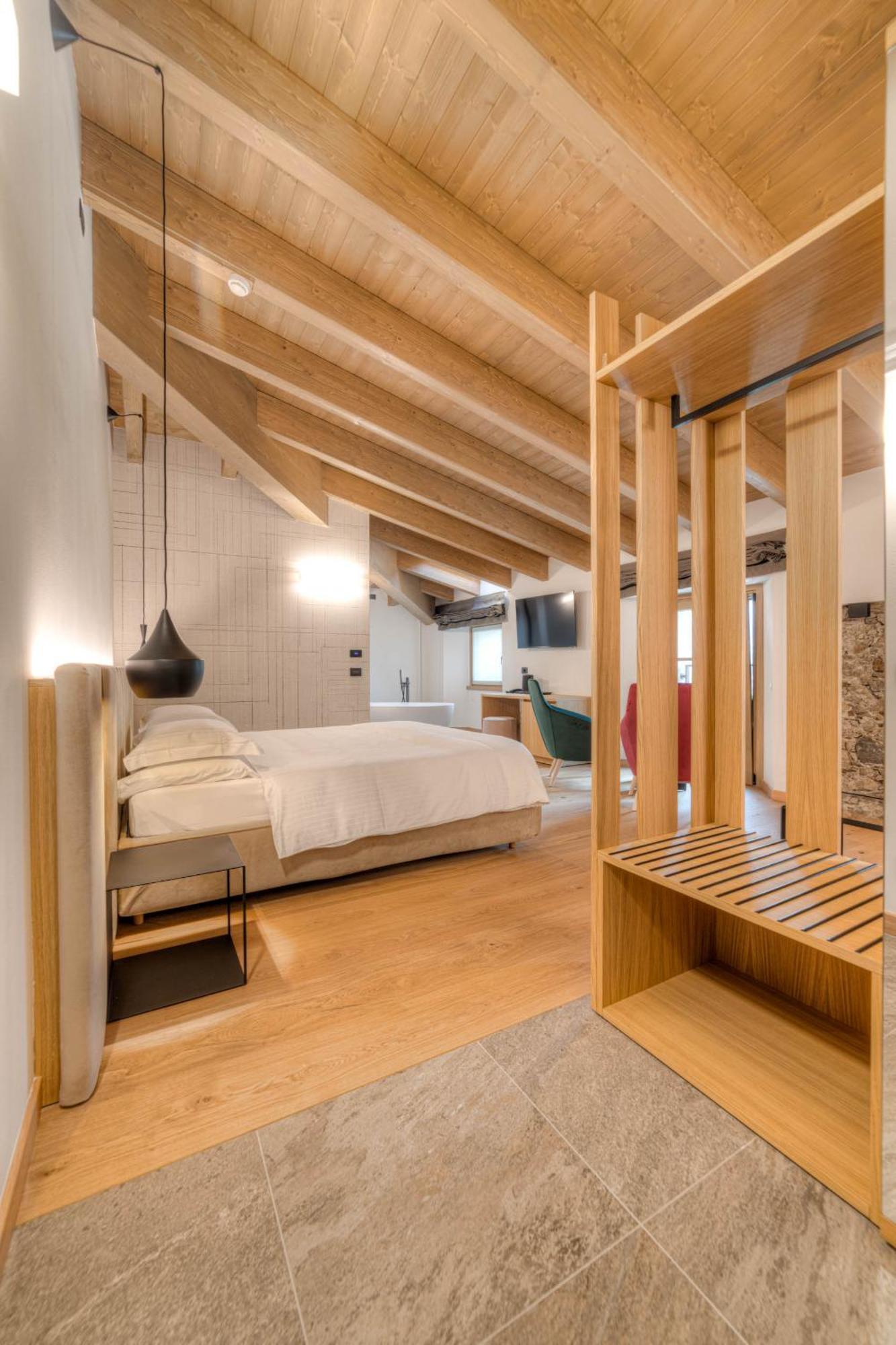 Wine Hotel San Carlo - Relais & Spa - Boutique Hotel Chiuro المظهر الخارجي الصورة