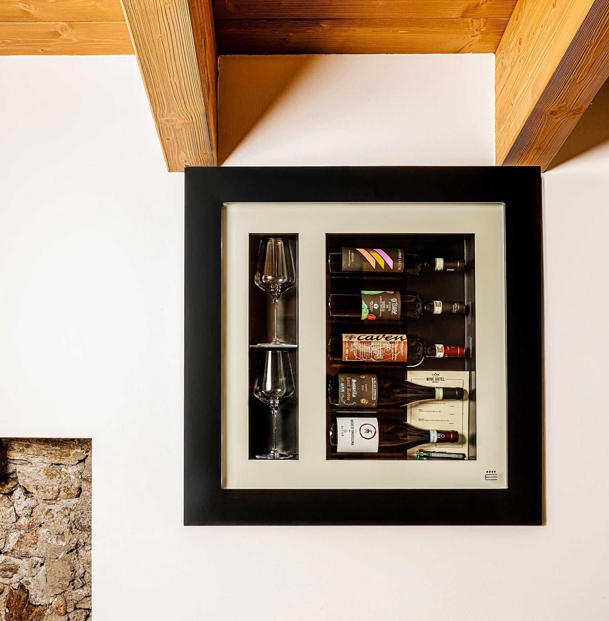 Wine Hotel San Carlo - Relais & Spa - Boutique Hotel Chiuro المظهر الخارجي الصورة